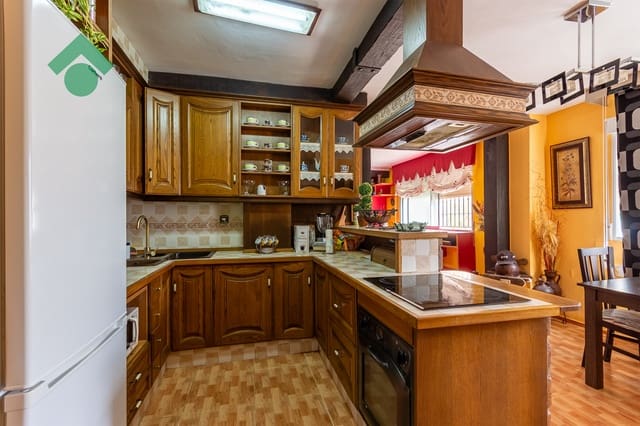 2 makuuhuone Huoneisto myytävänä paikassa Almuñécar mukana uima-altaan 
autotalli - 189 900 € (Ref: 9168872)