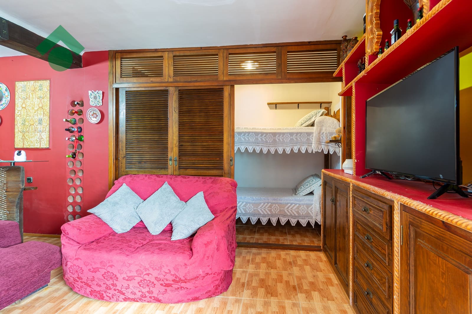 2 soverom Leilighet til salgs i Almunecar med svømmebasseng garasje - € 189 900 (Ref: 9168872)