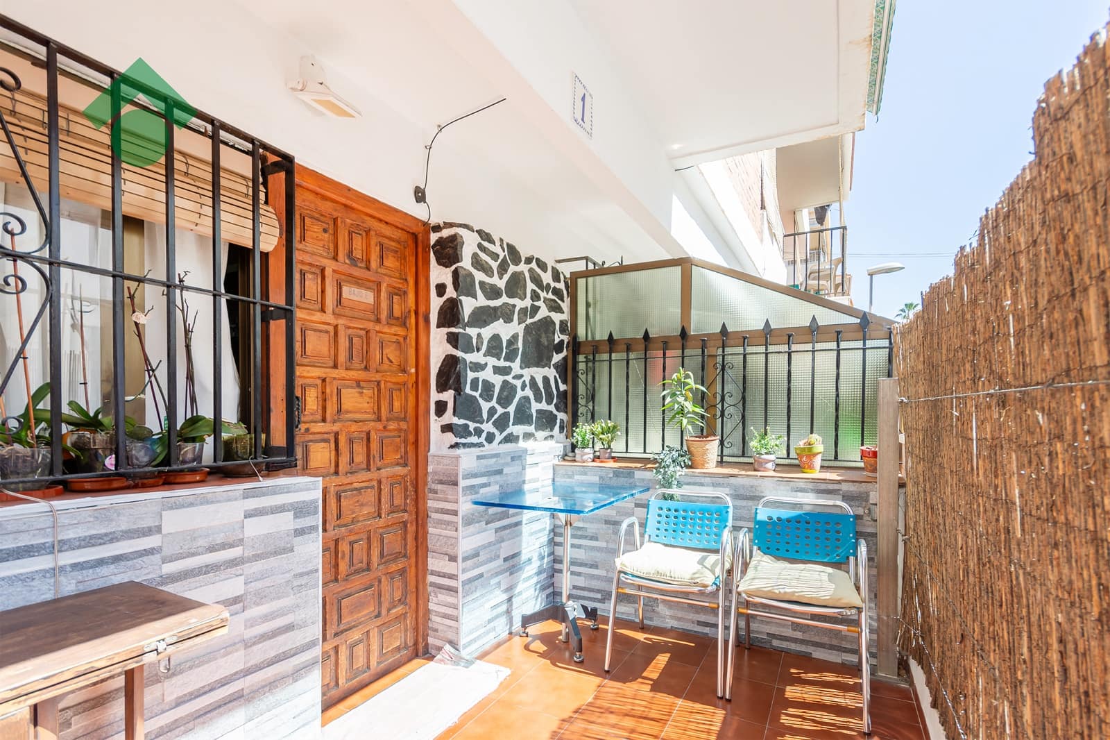 1 soveværelse Rækkehus til salg i Almunecar - € 159.900 (Ref: 9216757)