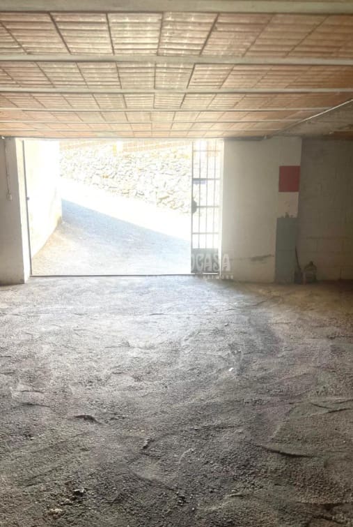 Garage til salg i Almunecar - € 28.000 (Ref: 9246208)