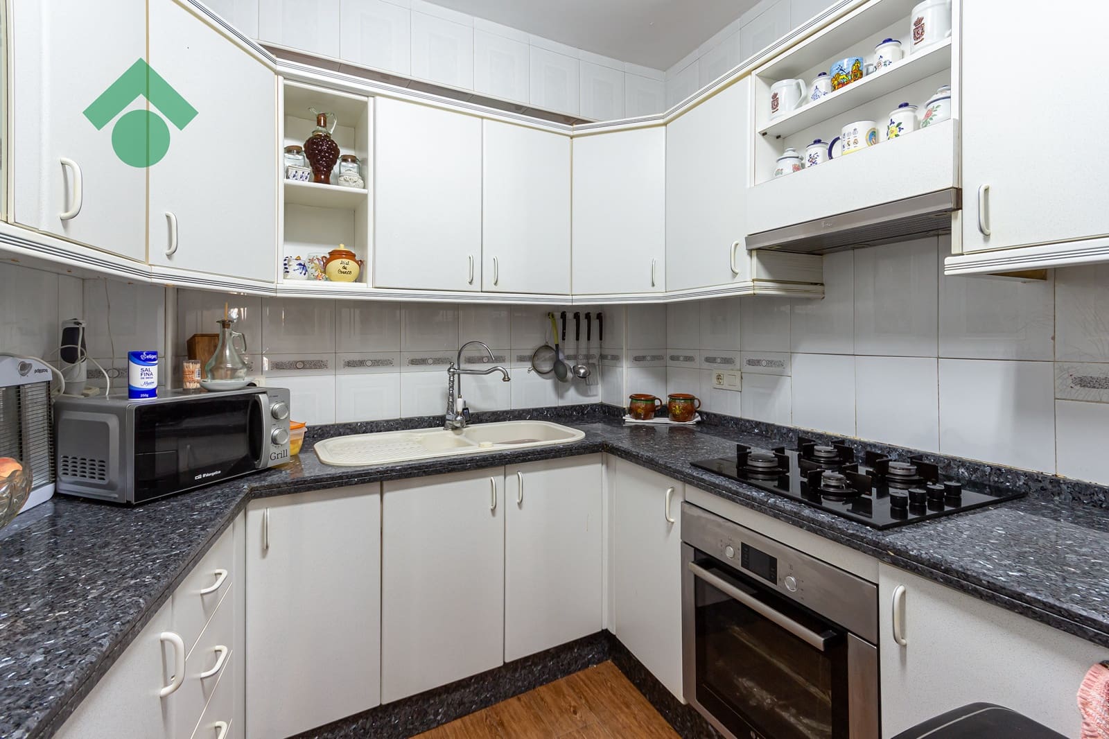 4 slaapkamer Huis te koop in Almunecar - € 210.000 (Ref: 9310211)