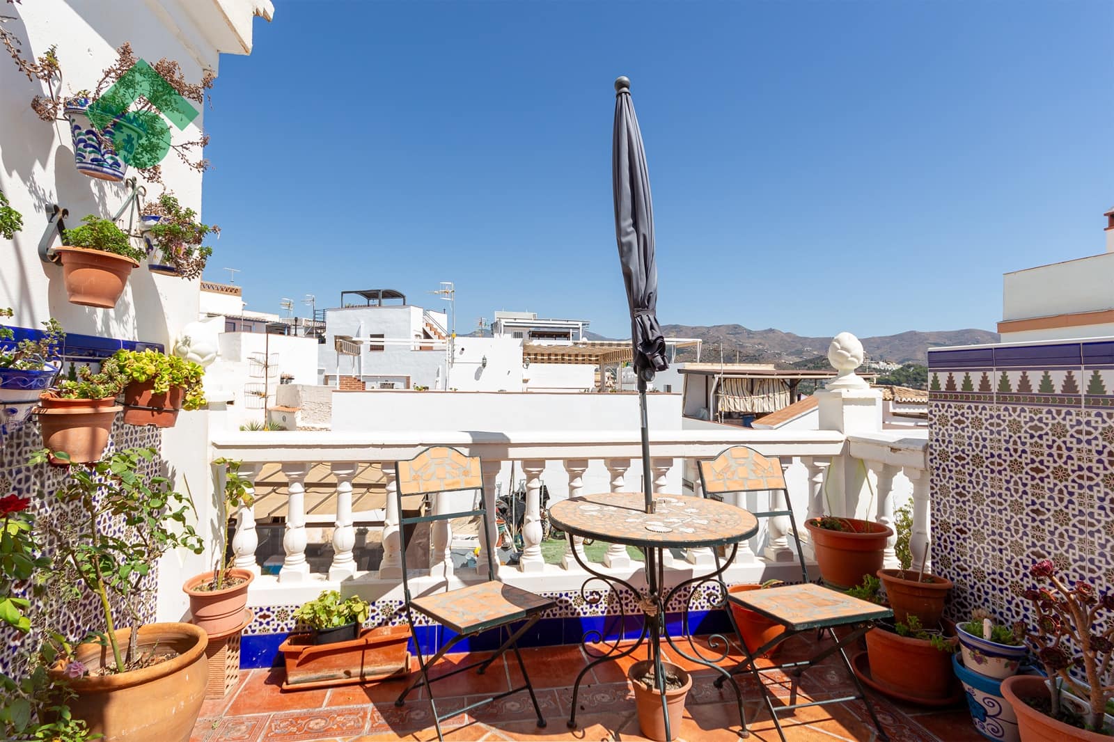 4 slaapkamer Huis te koop in Almunecar - € 210.000 (Ref: 9310211)