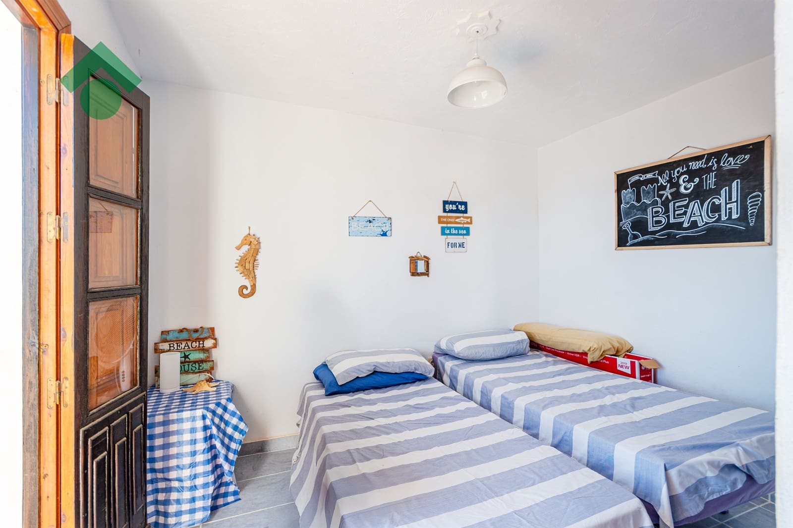 7 soverom Villa til salgs i Almunecar med svømmebasseng garasje - € 590 000 (Ref: 9344090)