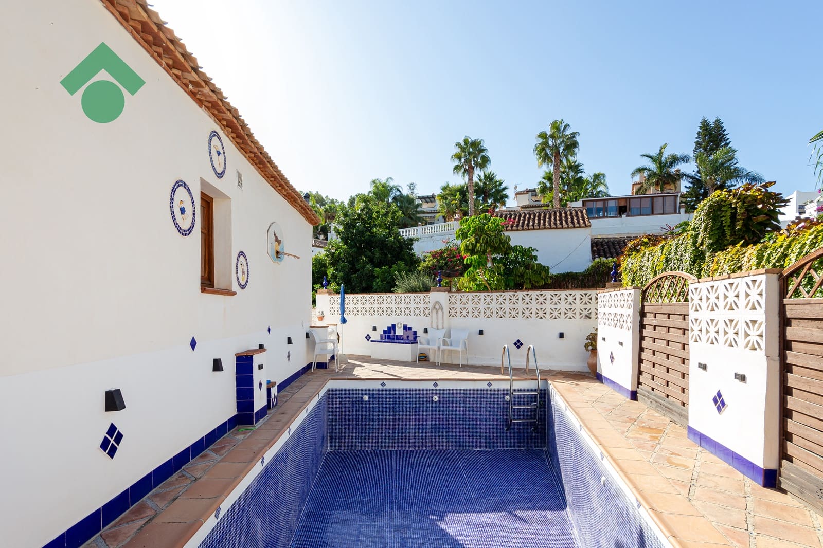 7 soverom Villa til salgs i Almunecar med svømmebasseng garasje - € 590 000 (Ref: 9344090)