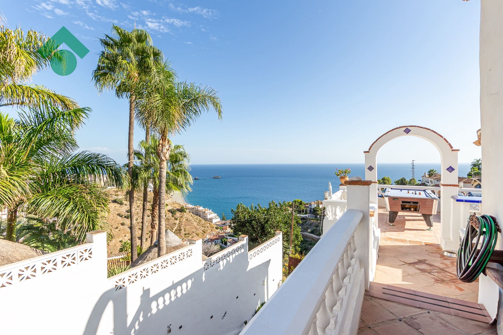 7 soverom Villa til salgs i Almunecar med svømmebasseng garasje - € 590 000 (Ref: 9344090)