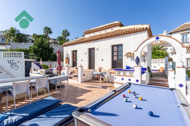 7 soverom Villa til salgs i Almuñécar med svømmebasseng garasje - € 590 000 (Ref: 9344090)