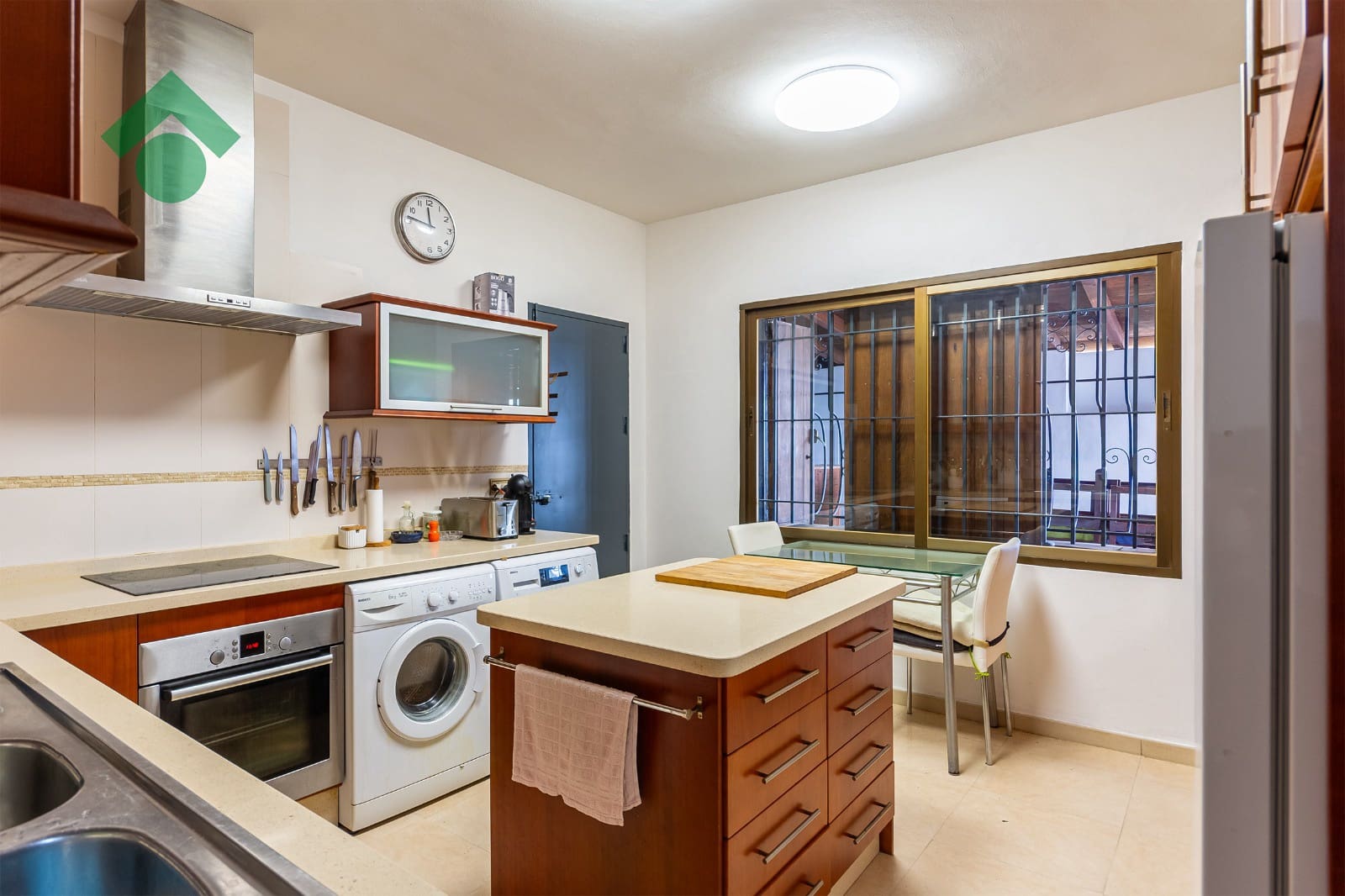 6 soverom Leilighet til salgs i Almunecar med svømmebasseng garasje - € 899 000 (Ref: 9344091)