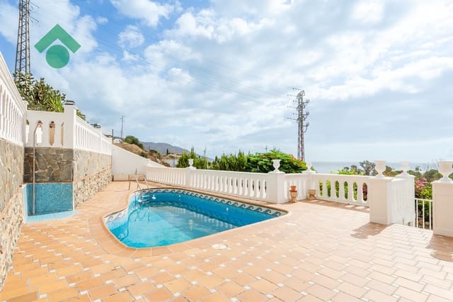 Apartamento de 6 habitaciones en Almuñécar en venta con piscina garaje - 899.000 € (Ref: 9344091)