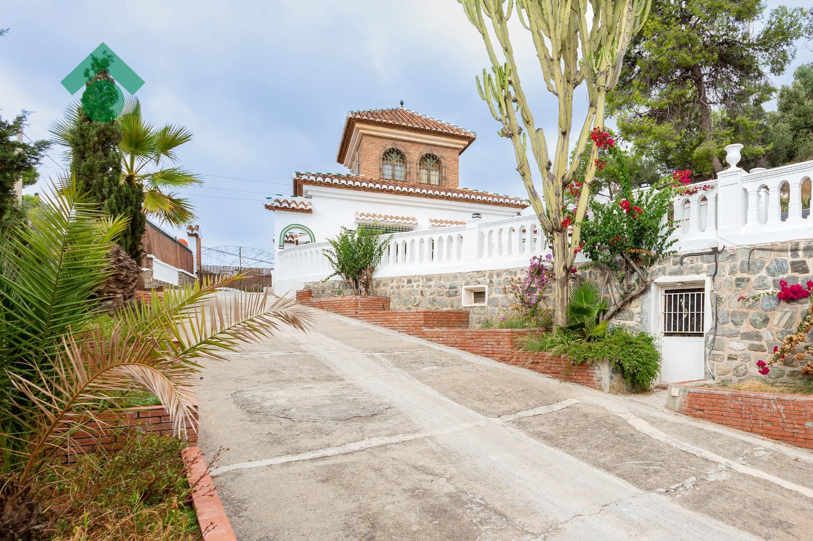 6 soverom Leilighet til salgs i Almunecar med svømmebasseng garasje - € 899 000 (Ref: 9344091)