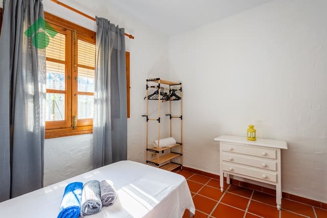 3 makuuhuone Omakotitalo myytävänä paikassa La Herradura, Almuñécar mukana uima-altaan 
autotalli - 379 900 € (Ref: 9352992)