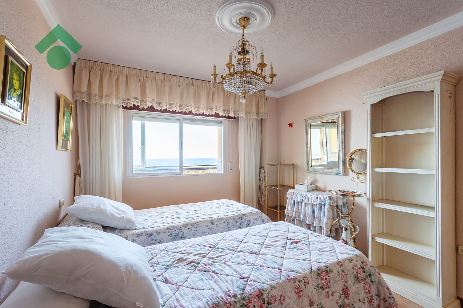 4 soveværelse Lejlighed til salg i Almunecar - € 449.900 (Ref: 9365990)