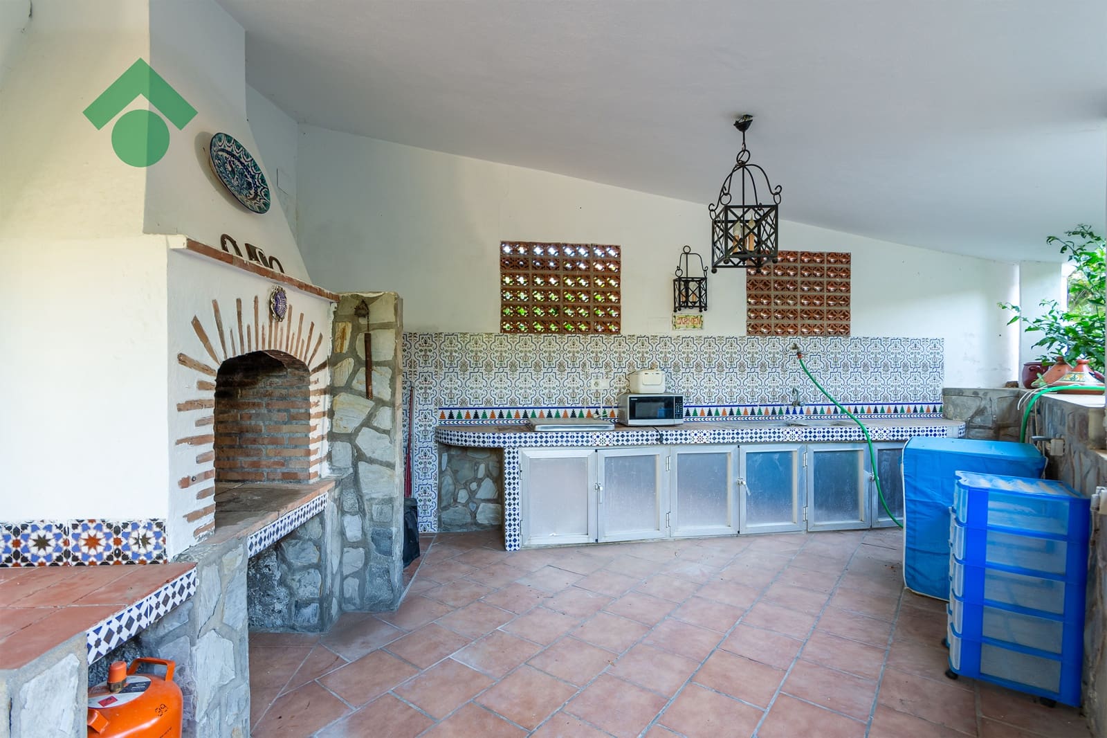 6 sovrum Villa till salu i Almunecar med garage - 635 000 € (Ref: 9421744)