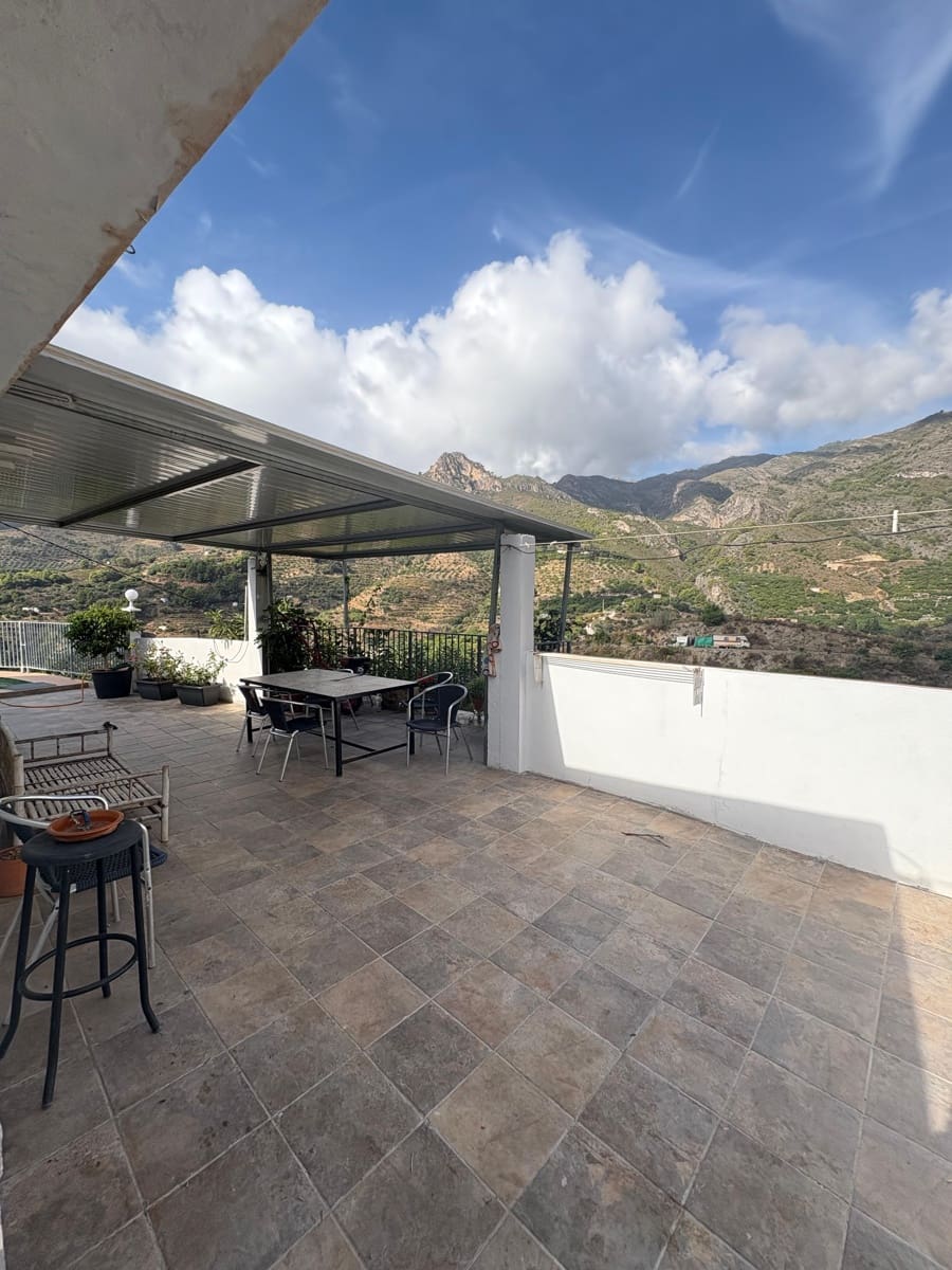 2 soverom Finca/Herregård til salgs i Almunecar med svømmebasseng garasje - € 299 900 (Ref: 9449865)