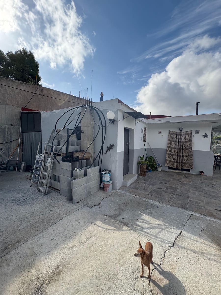 2 soverom Finca/Herregård til salgs i Almunecar med svømmebasseng garasje - € 299 900 (Ref: 9449865)