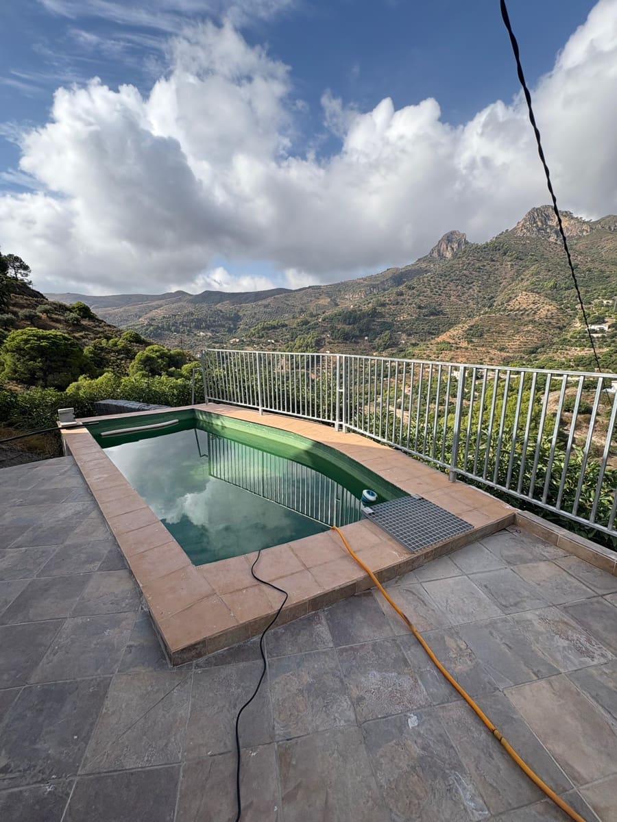 2 soverom Finca/Herregård til salgs i Almunecar med svømmebasseng garasje - € 299 900 (Ref: 9449865)