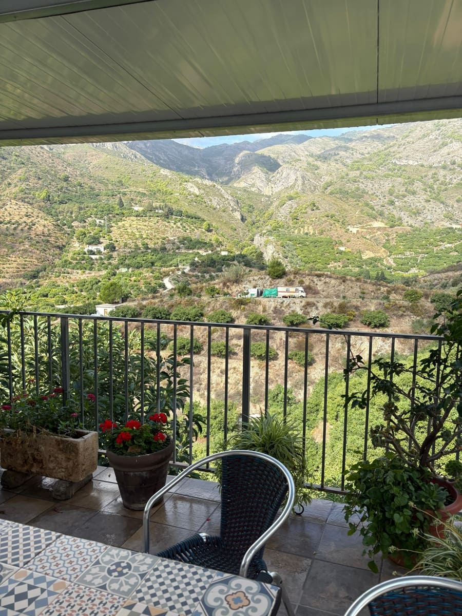 2 soverom Finca/Herregård til salgs i Almunecar med svømmebasseng garasje - € 299 900 (Ref: 9449865)