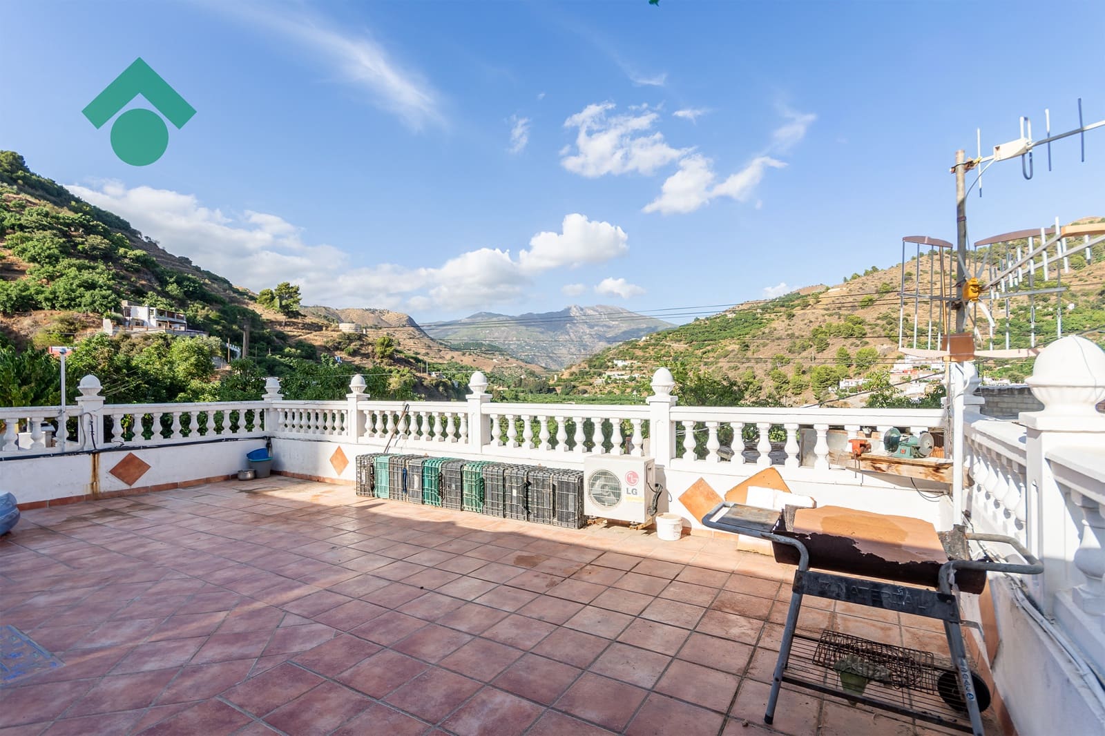 2 soverom Finca/Herregård til salgs i Almunecar - € 154 900 (Ref: 9449867)