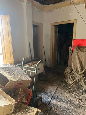 5 soverom Rekkehus til salgs i Almuñécar - € 149 900 (Ref: 9449869)