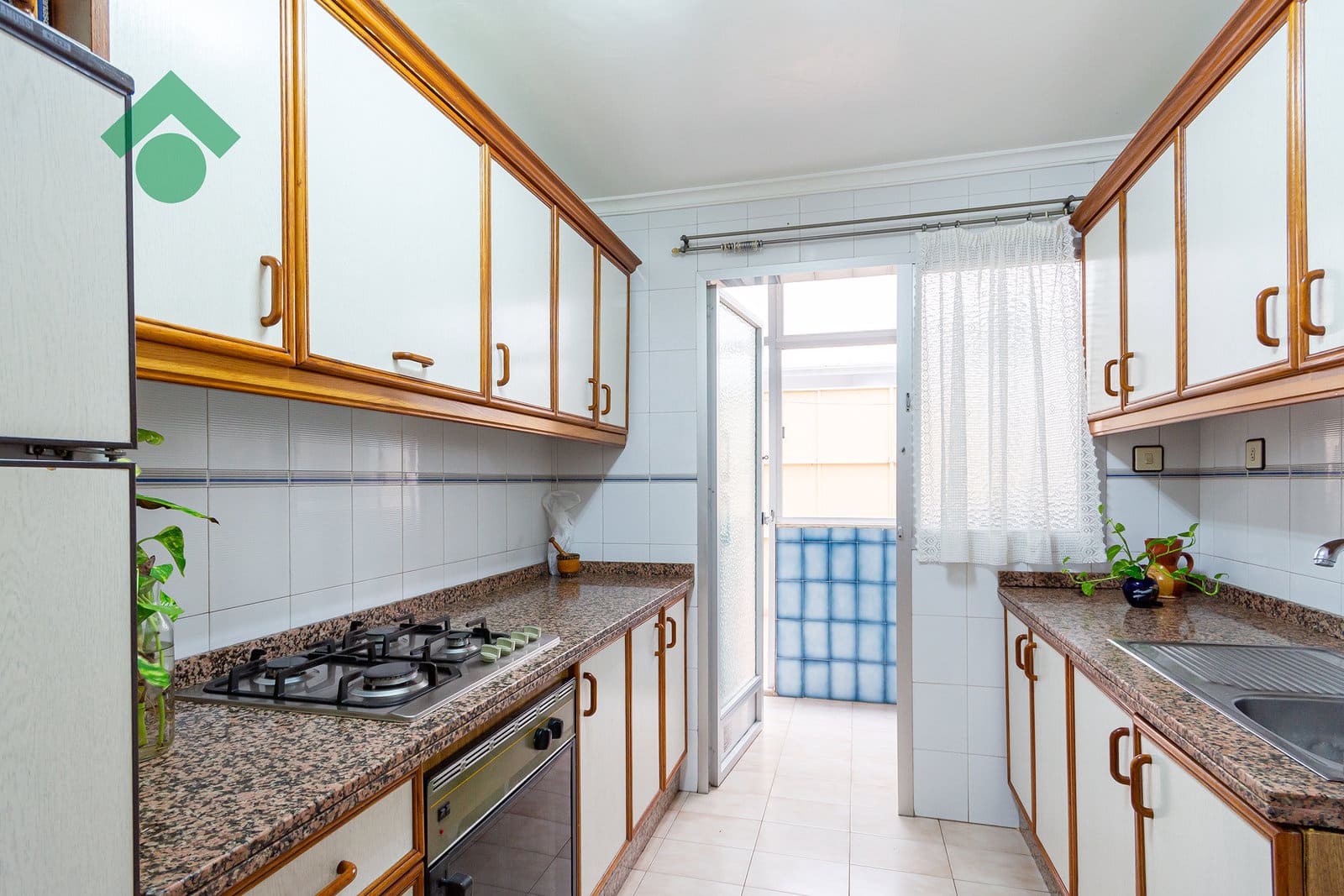 3 bedroom Apartment for sale in Almunecar - € 235,000 (Ref: 9606993)