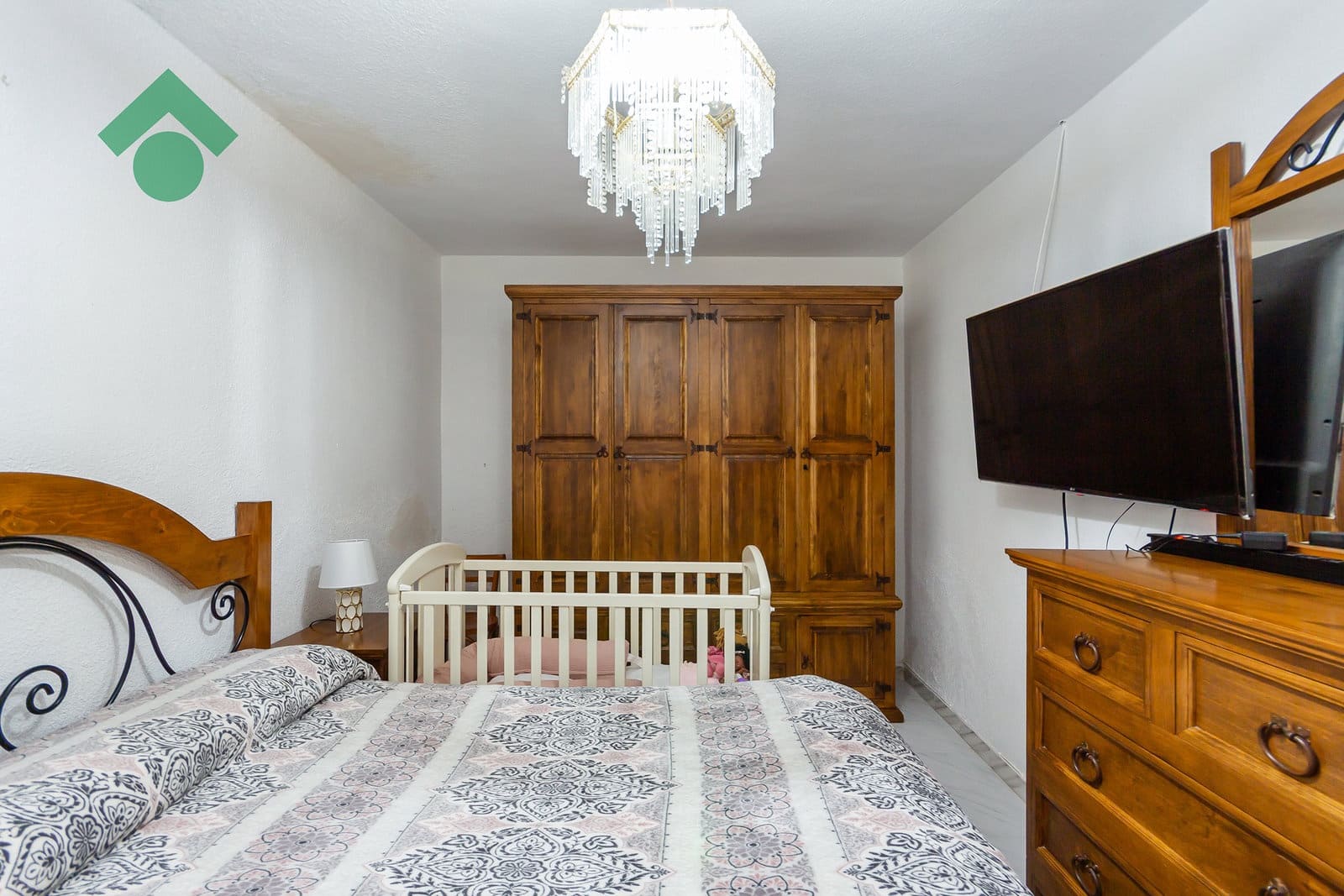 4 bedroom Terraced Villa for sale in Almunecar - € 189,900 (Ref: 9606997)