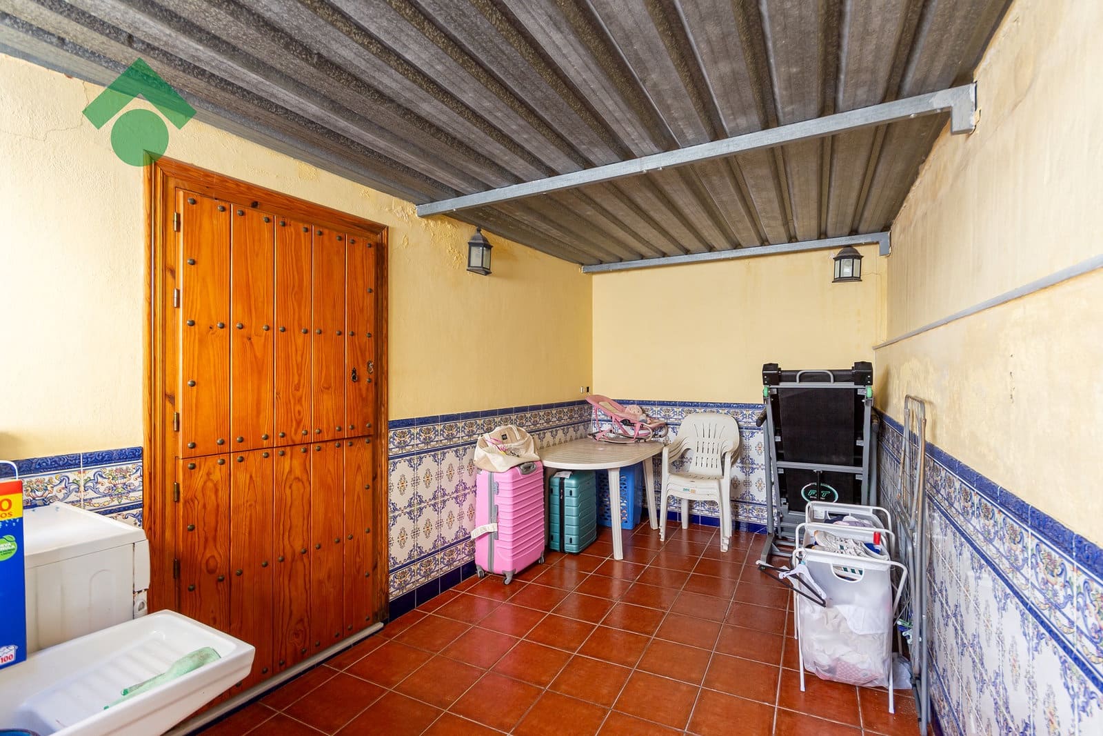 4 bedroom Terraced Villa for sale in Almunecar - € 189,900 (Ref: 9606997)