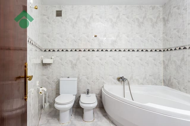 3 sypialnia Apartament na sprzedaż w Almuñécar - 149 900 € (Ref: 9645817)