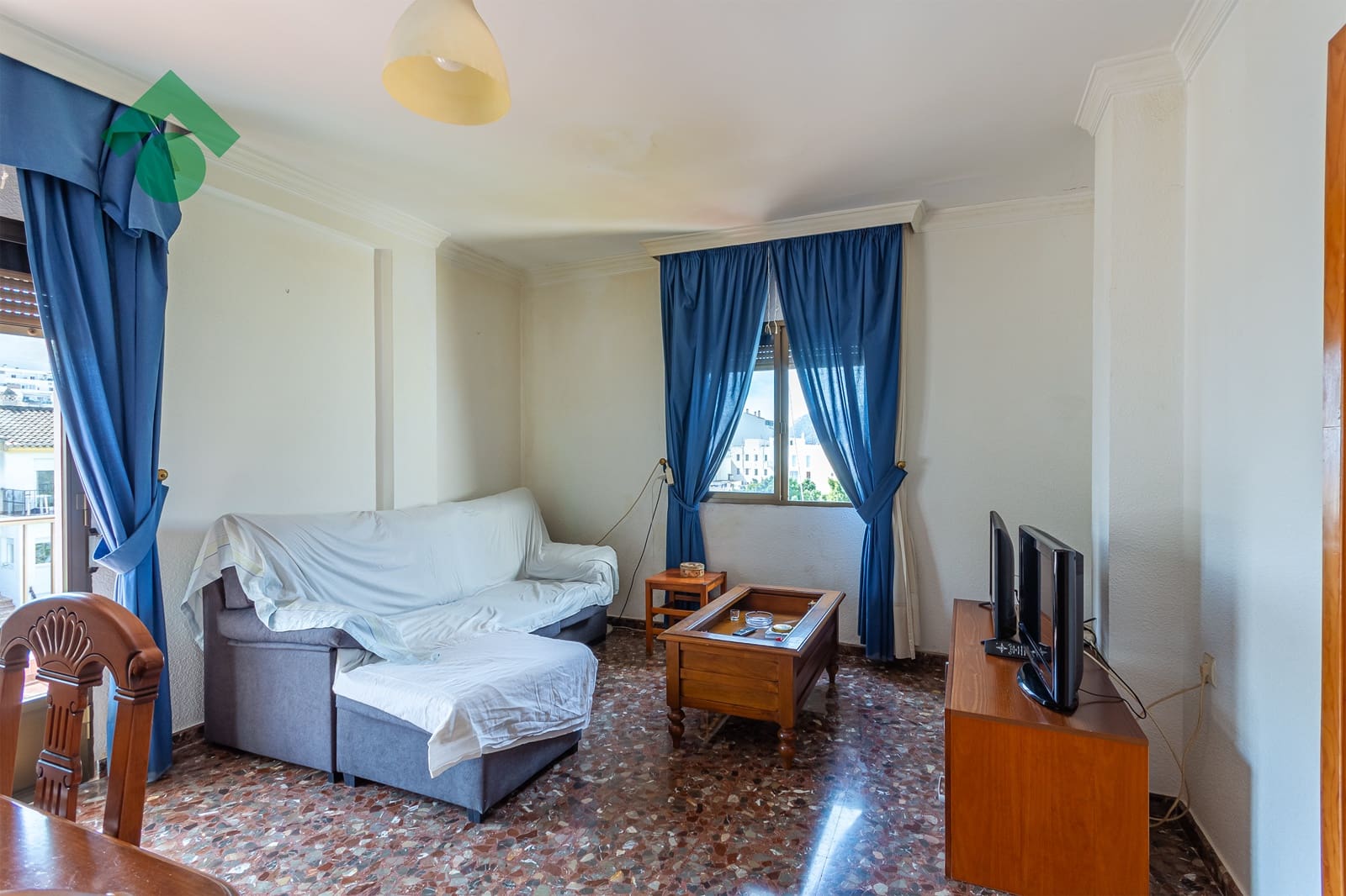 Chalet de 6 habitaciones en Almuñécar en venta con garaje - 499.900 € (Ref: 9645818)