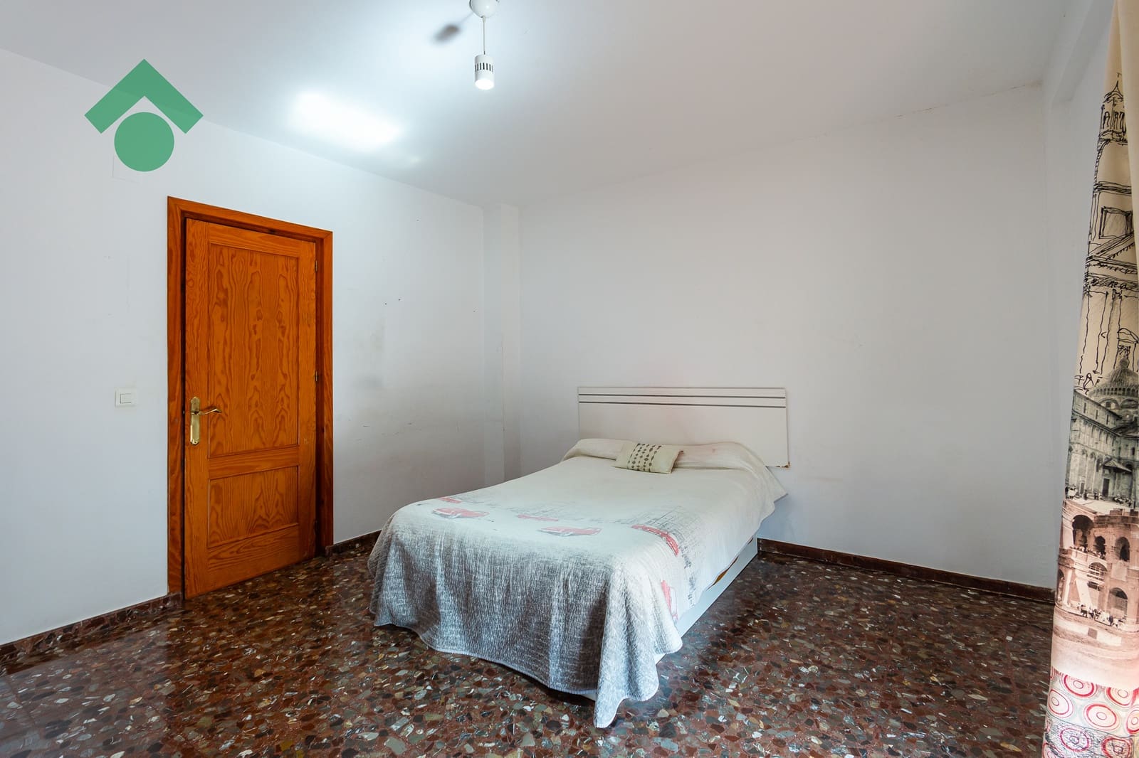 Chalet de 6 habitaciones en Almuñécar en venta con garaje - 499.900 € (Ref: 9645818)