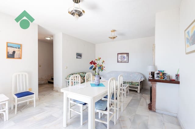 3 quarto Moradia em Banda para venda em Almuñécar com piscina garagem - 399 900 € (Ref: 9807017)