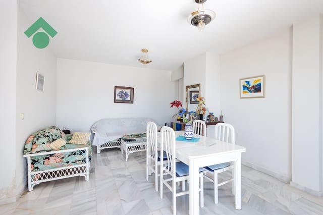 3 quarto Moradia em Banda para venda em Almuñécar com piscina garagem - 399 900 € (Ref: 9807017)