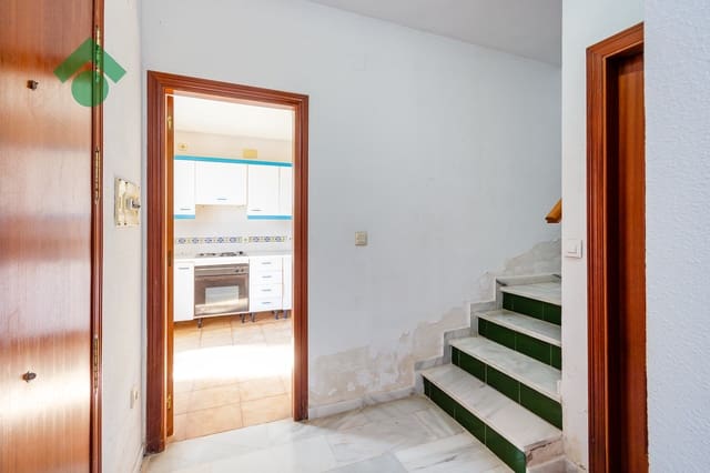 3 quarto Moradia em Banda para venda em Almuñécar com piscina garagem - 399 900 € (Ref: 9807017)