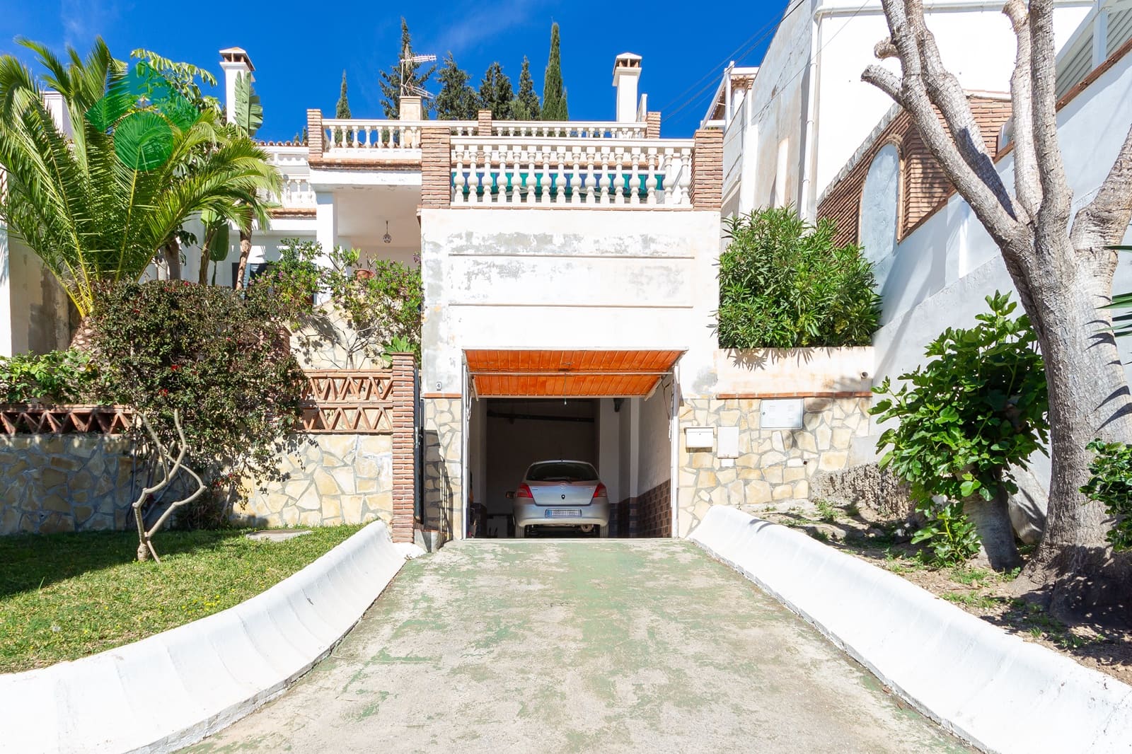 3 quarto Moradia em Banda para venda em Almunecar com piscina garagem - 399 900 € (Ref: 9807017)