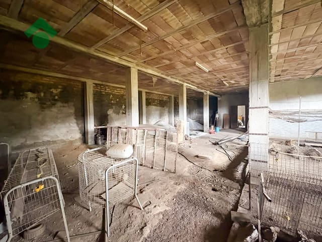 7 sovrum Hus till salu i Almuñécar med garage - 219 900 € (Ref: 9807168)