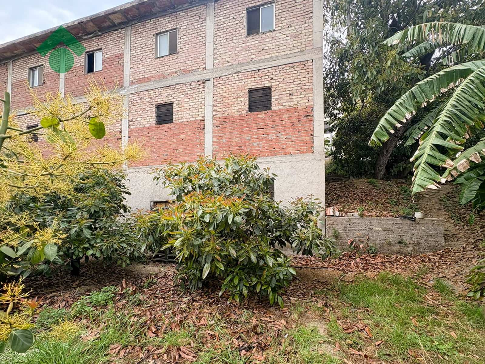 7 sovrum Hus till salu i Almunecar med garage - 219 900 € (Ref: 9807168)