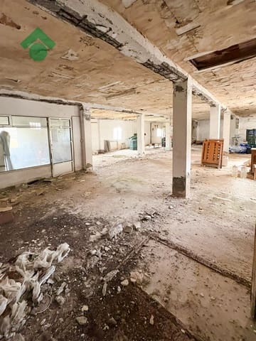7 makuuhuone Omakotitalo myytävänä paikassa Almuñécar mukana 
autotalli - 219 900 € (Ref: 9807168)