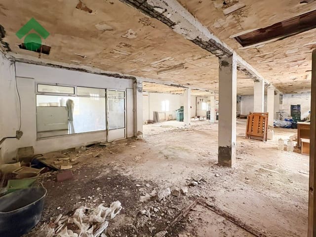 7 makuuhuone Omakotitalo myytävänä paikassa Almuñécar mukana 
autotalli - 219 900 € (Ref: 9807168)