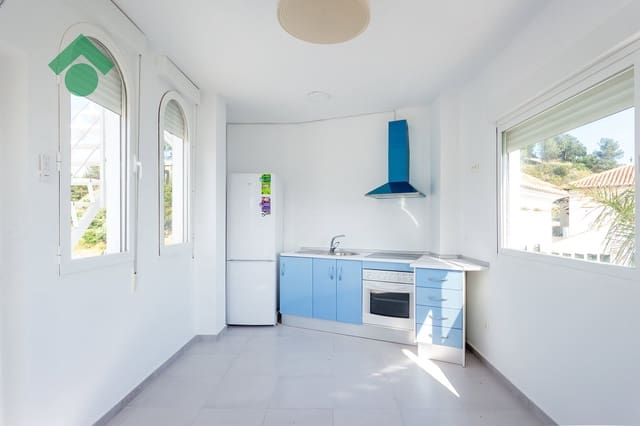 2 sovrum Villa till salu i Almuñécar med garage - 239 900 € (Ref: 9818614)