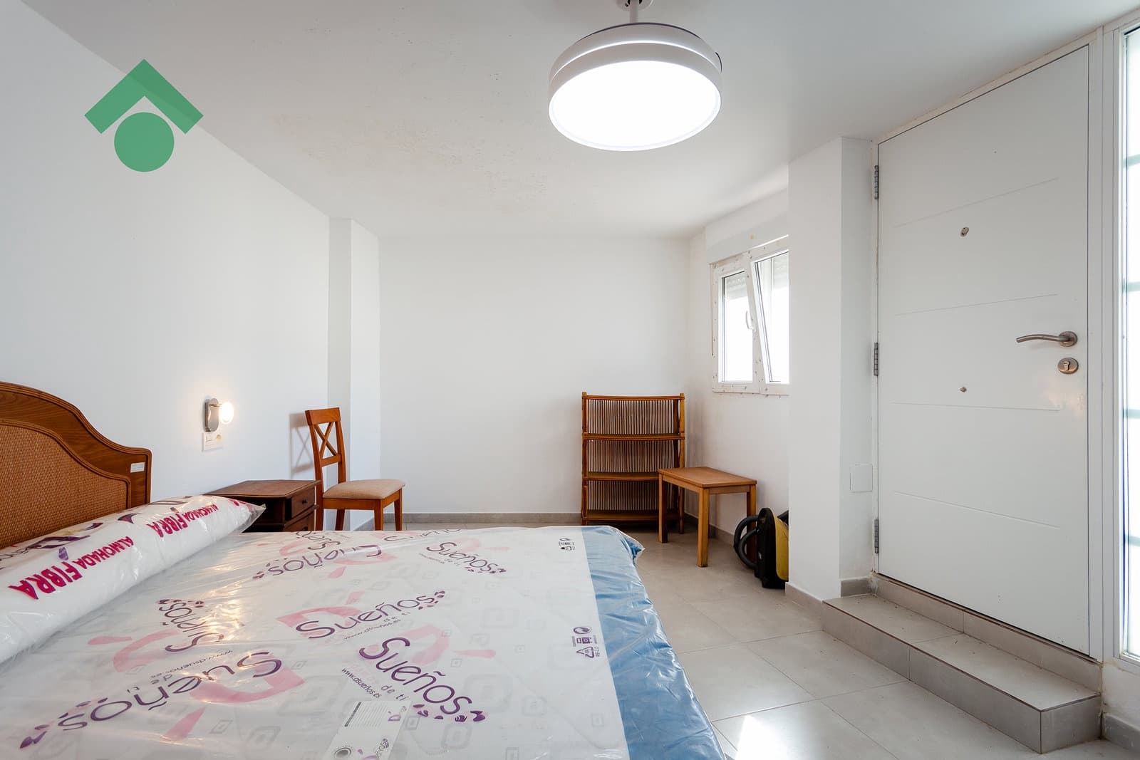 2 bedroom Villa for sale in Almunecar with garage - € 239,900 (Ref: 9818614)