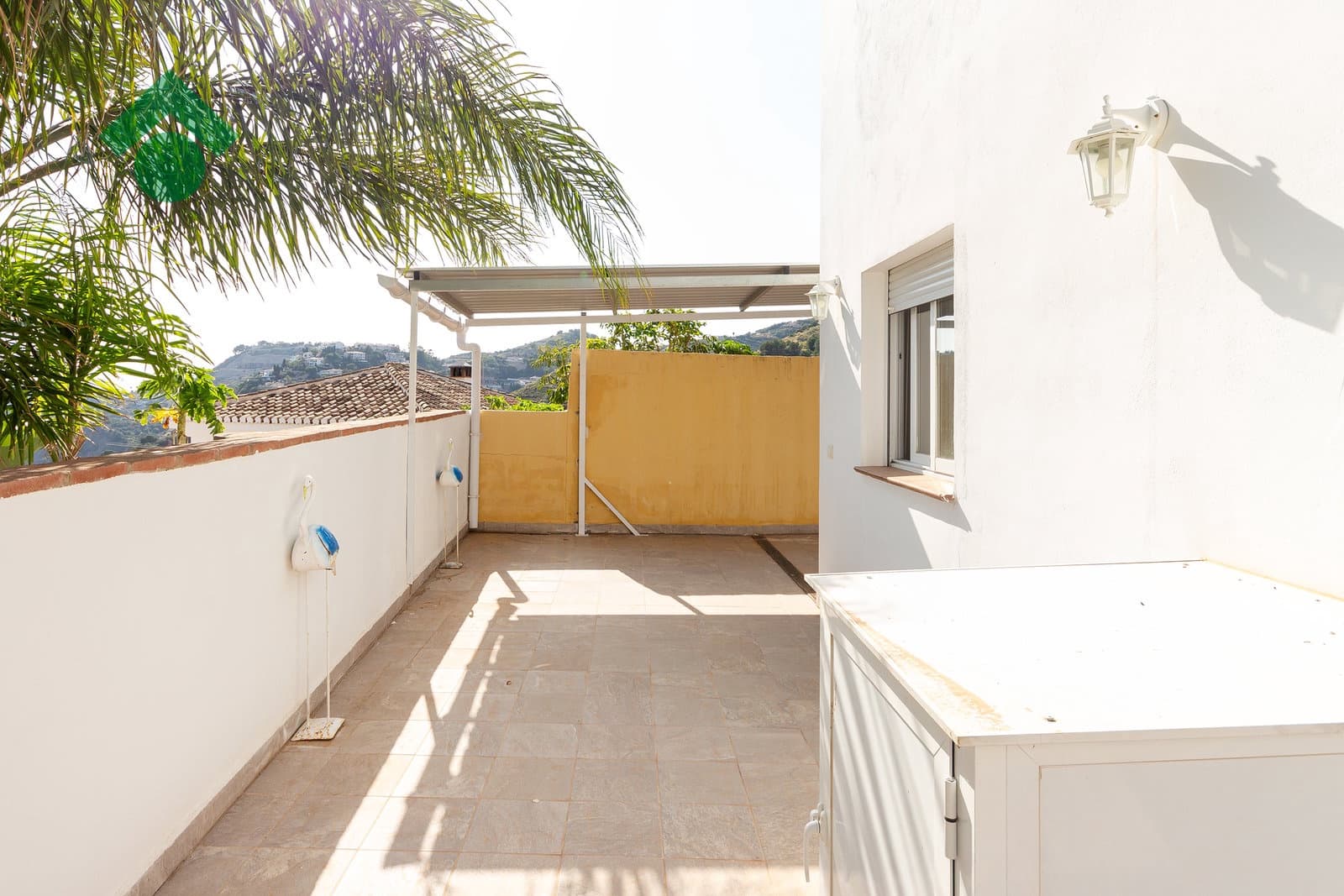 2 bedroom Villa for sale in Almunecar with garage - € 239,900 (Ref: 9818614)
