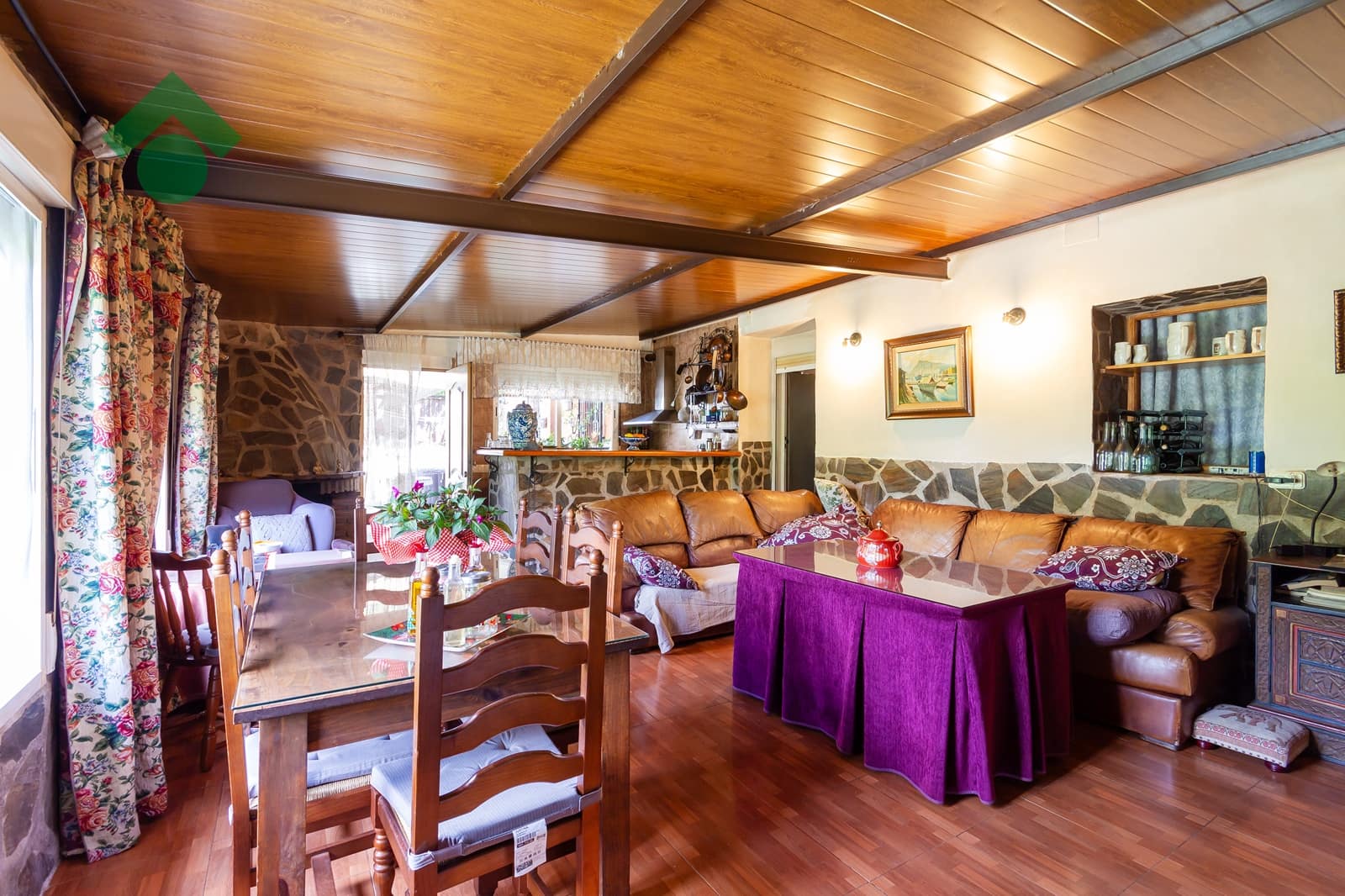 5 bedroom Villa for sale in Almunecar - € 255,000 (Ref: 9830384)