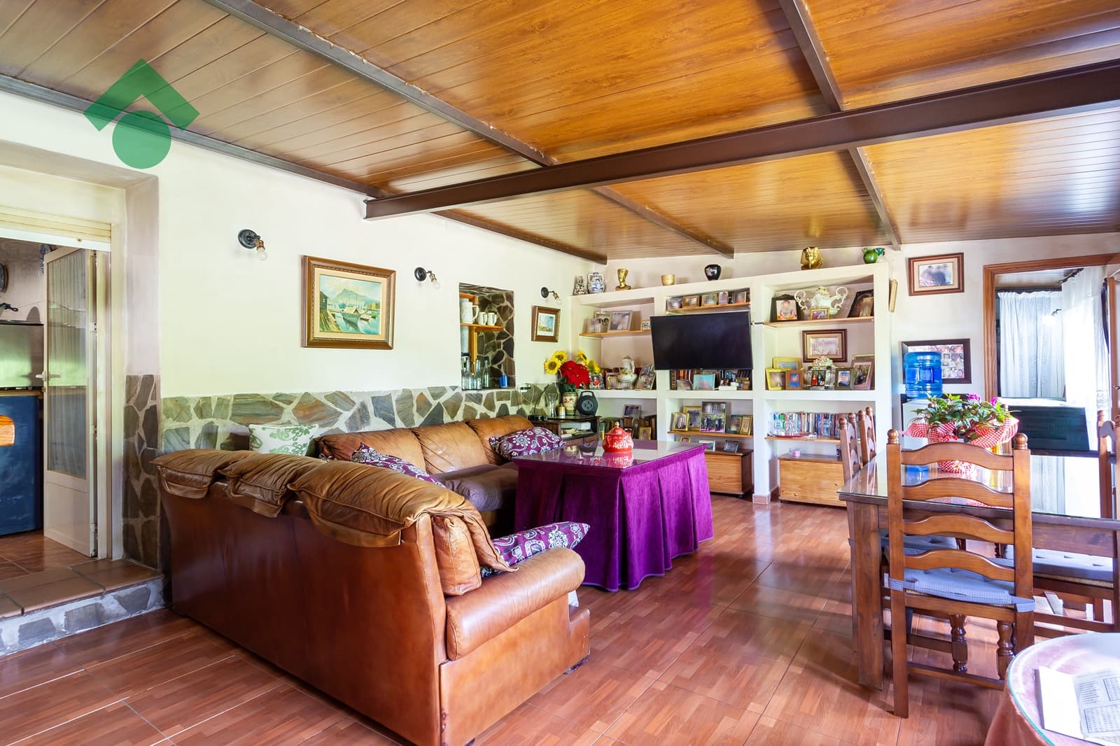5 bedroom Villa for sale in Almunecar - € 255,000 (Ref: 9830384)