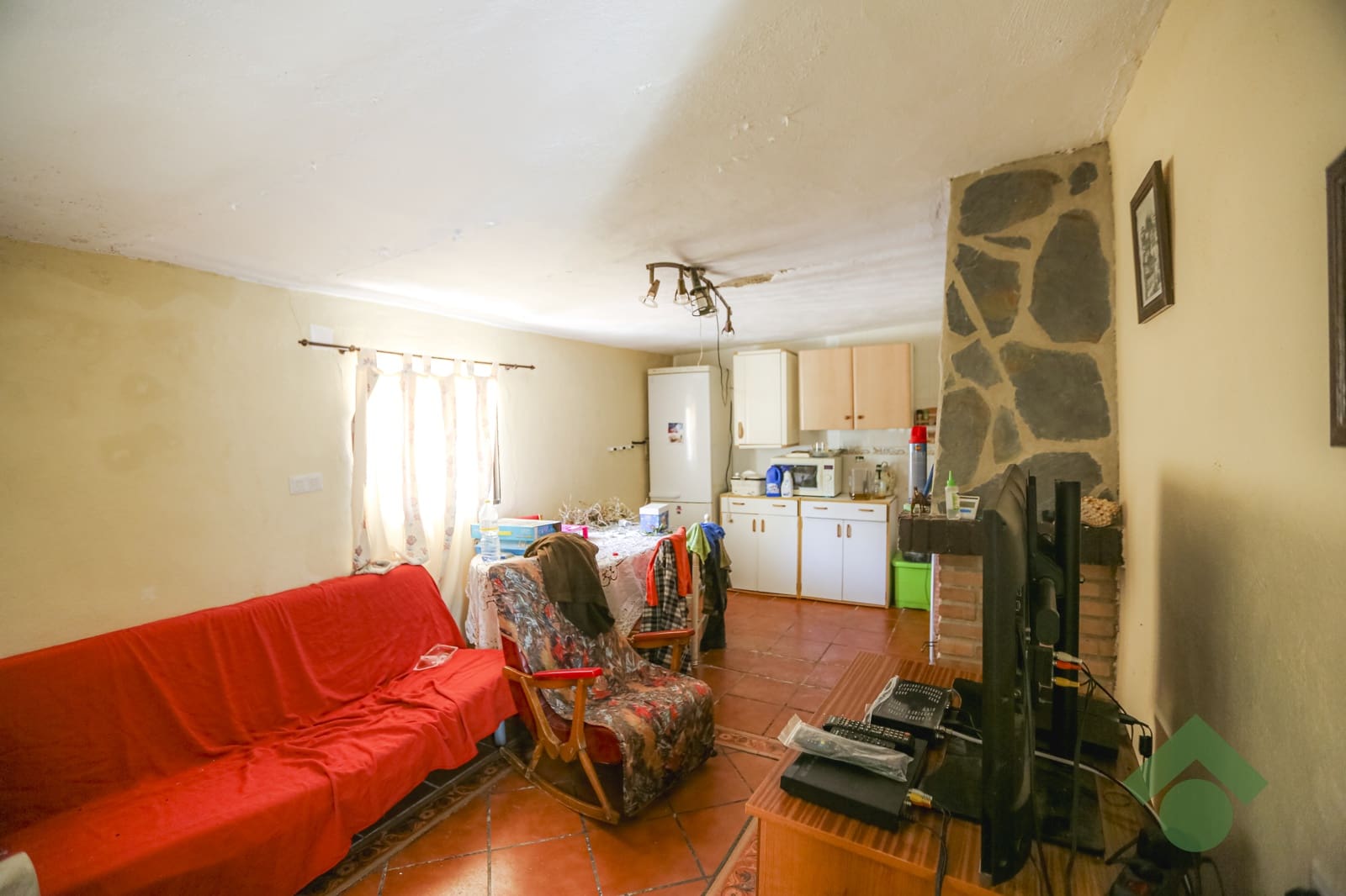 5 bedroom Finca/Country House for sale in Almunecar with garage - € 129,900 (Ref: 9830386)