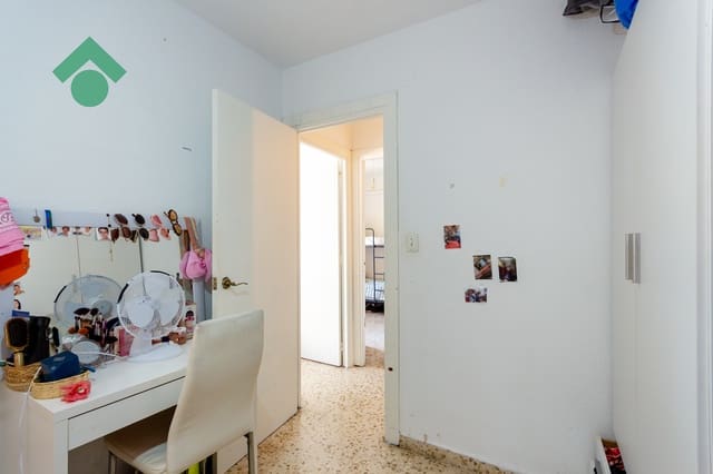 3 bedroom Apartment for sale in Almuñécar with garage - € 249,900 (Ref: 9921407)
