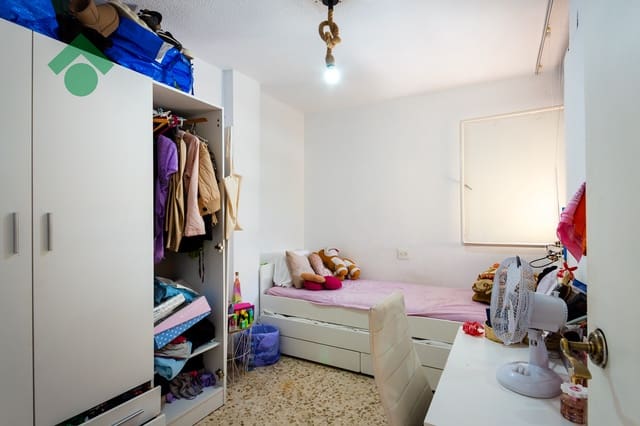 3 bedroom Apartment for sale in Almuñécar with garage - € 249,900 (Ref: 9921407)