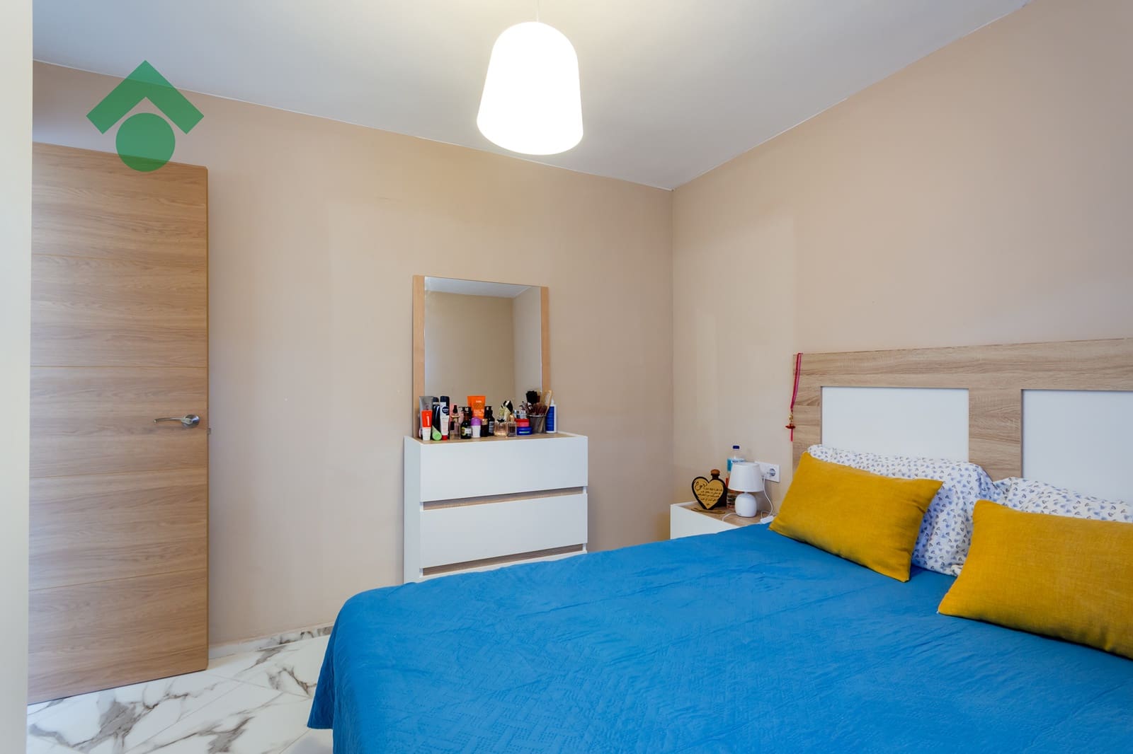 Apartamento de 3 habitaciones en Almuñécar en venta - 134.900 € (Ref: 9925257)