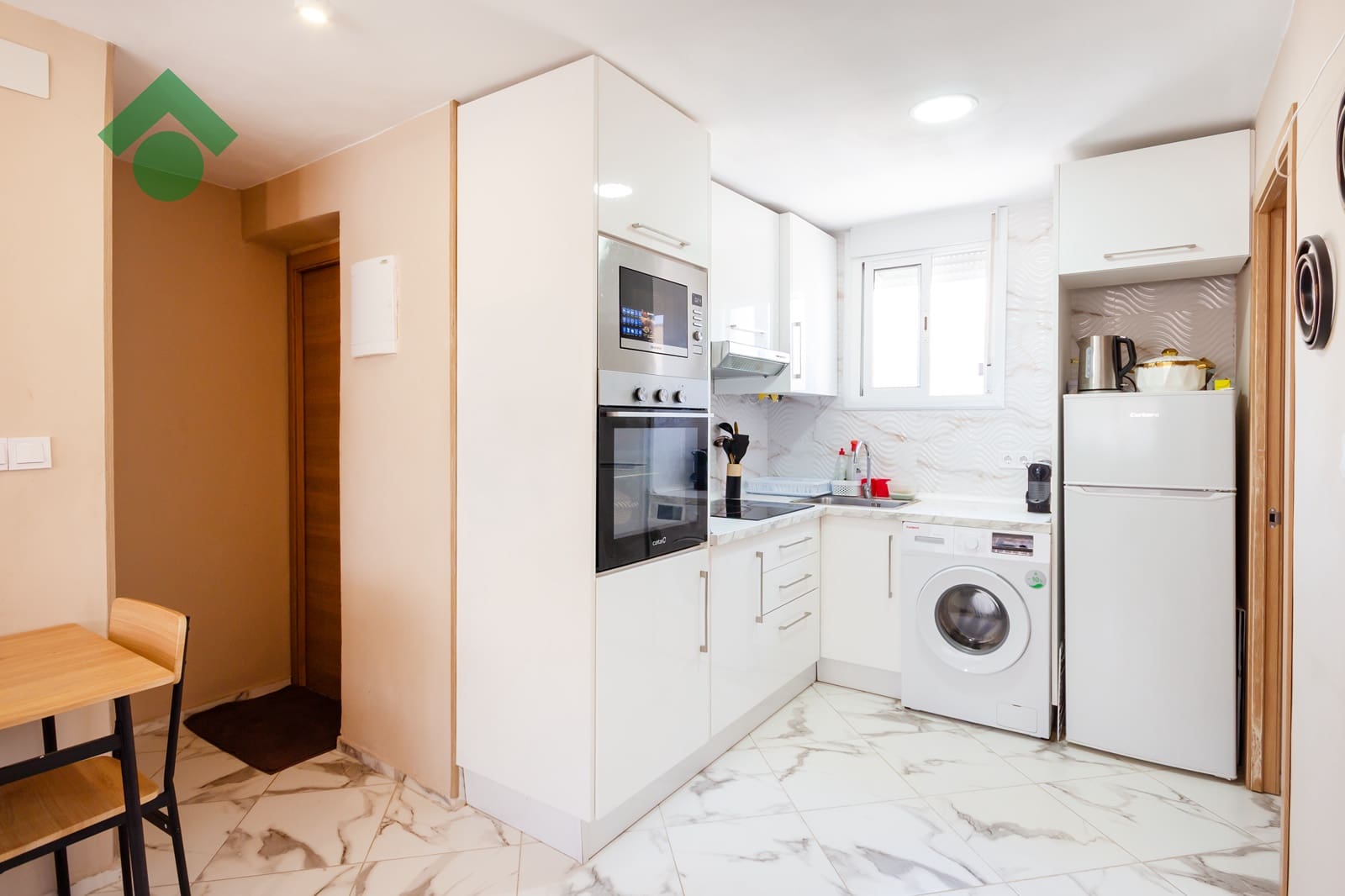 Apartamento de 3 habitaciones en Almuñécar en venta - 134.900 € (Ref: 9925257)