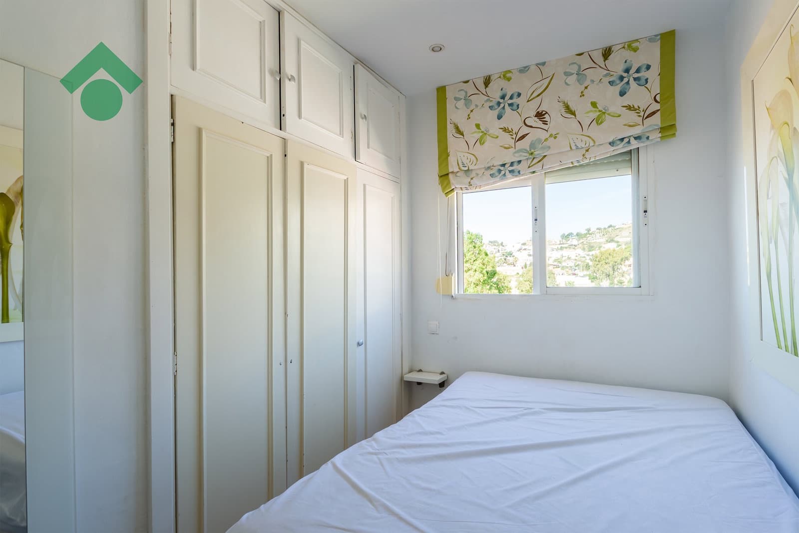 2 bedroom Apartment for sale in Almunecar with garage - € 121,900 (Ref: 9925258)