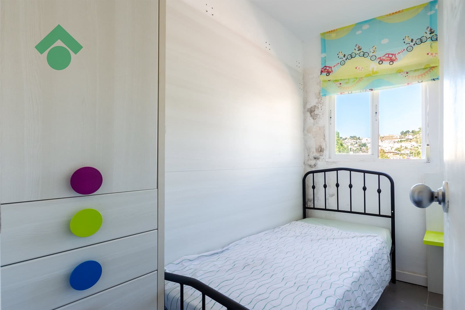 2 bedroom Apartment for sale in Almunecar with garage - € 121,900 (Ref: 9925258)