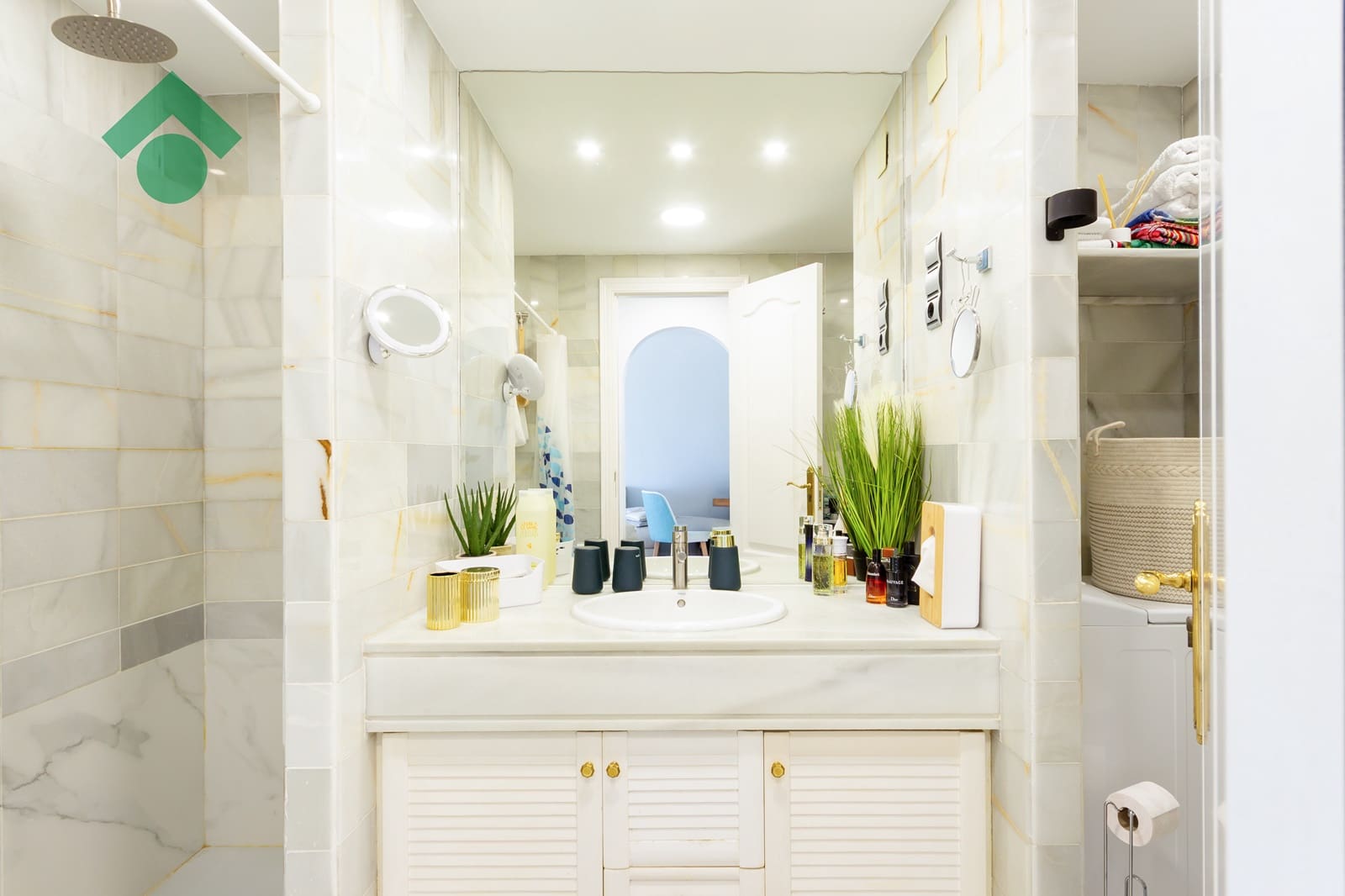 2 bedroom Apartment for sale in Almunecar - € 330,000 (Ref: 9926482)