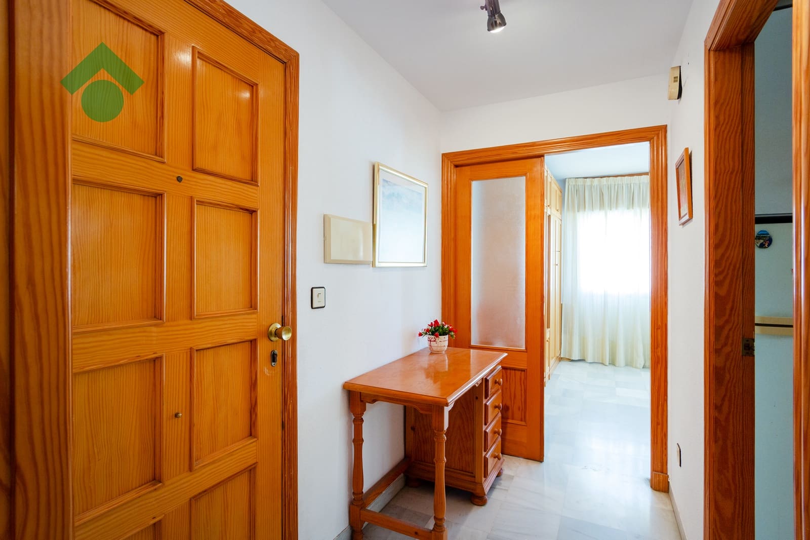 2 bedroom Apartment for sale in Almunecar with pool garage - € 299,900 (Ref: 9926483)